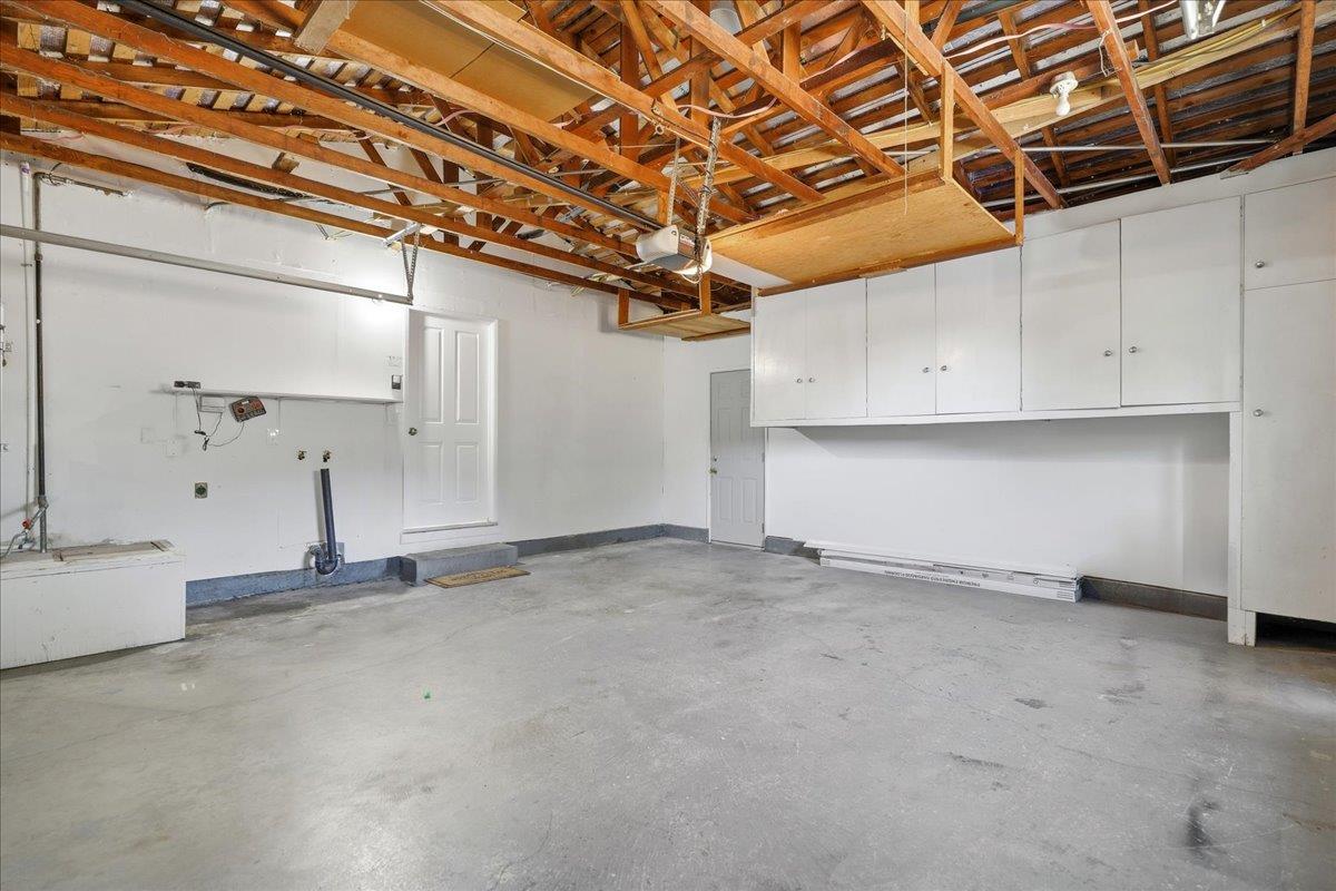 Detail Gallery Image 30 of 49 For 843 Hibiscus Ln, San Jose,  CA 95117 - 3 Beds | 2 Baths