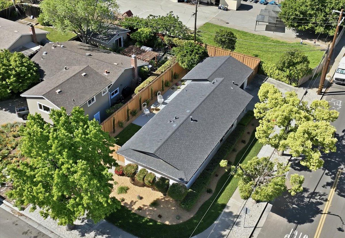 Detail Gallery Image 44 of 49 For 843 Hibiscus Ln, San Jose,  CA 95117 - 3 Beds | 2 Baths