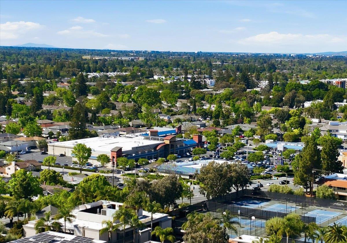 Detail Gallery Image 46 of 49 For 843 Hibiscus Ln, San Jose,  CA 95117 - 3 Beds | 2 Baths