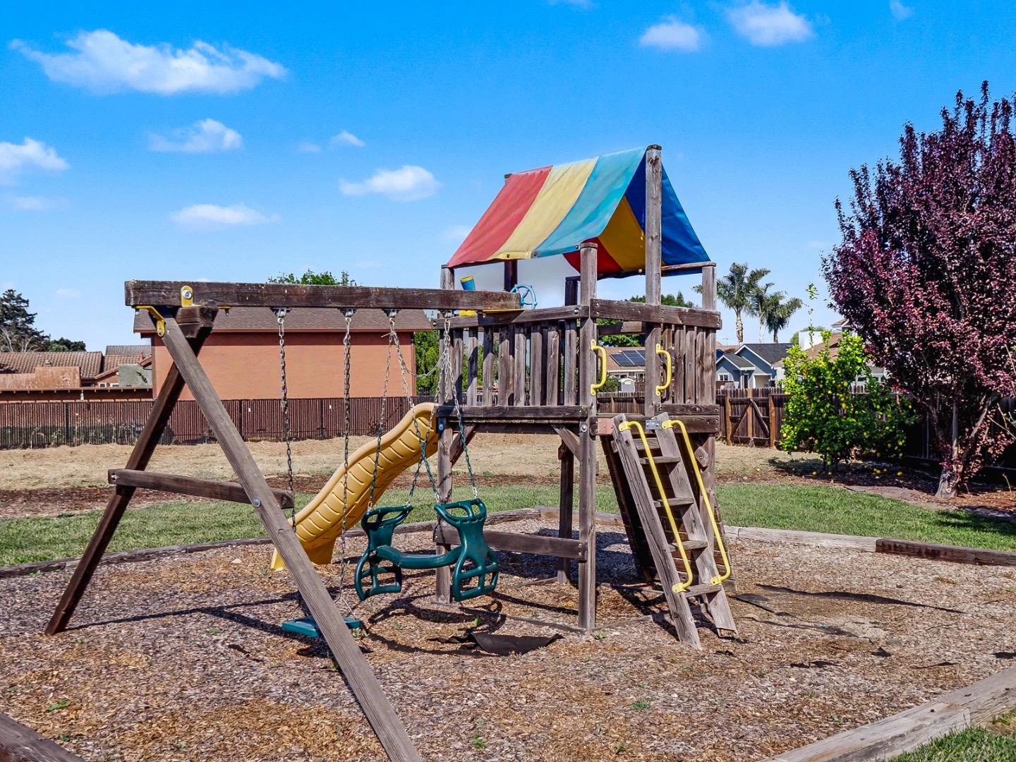 Detail Gallery Image 37 of 49 For 254 Rosebud Ave, Hollister,  CA 95023 - 4 Beds | 2 Baths