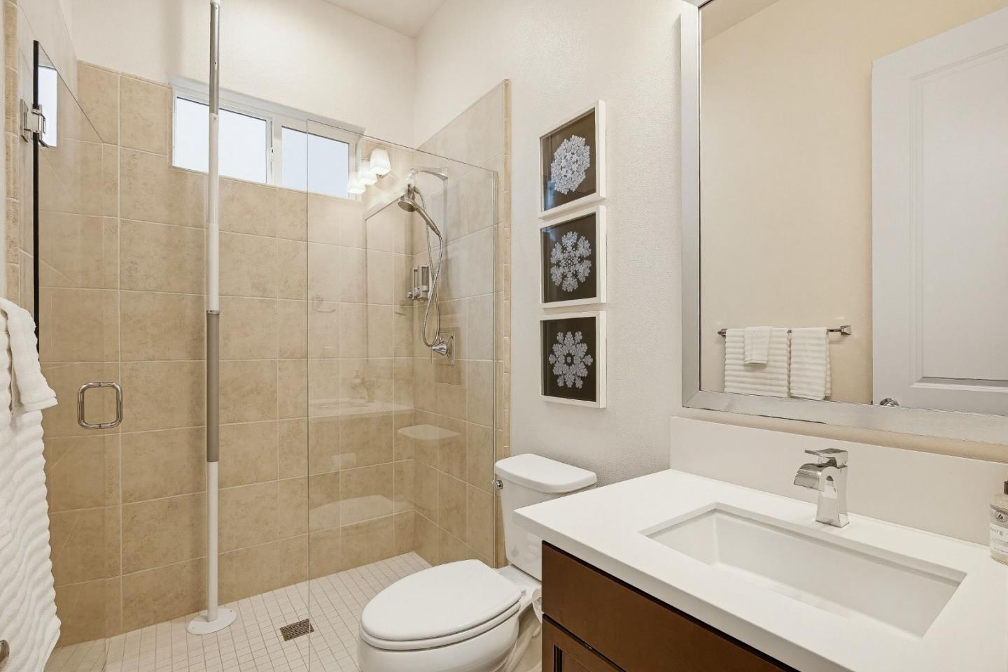 Detail Gallery Image 15 of 43 For 600 Bluffs Dr, Marina,  CA 93933 - 5 Beds | 4/1 Baths