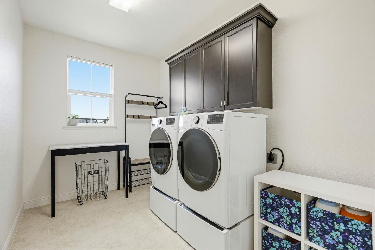 Detail Gallery Image 31 of 43 For 600 Bluffs Dr, Marina,  CA 93933 - 5 Beds | 4/1 Baths