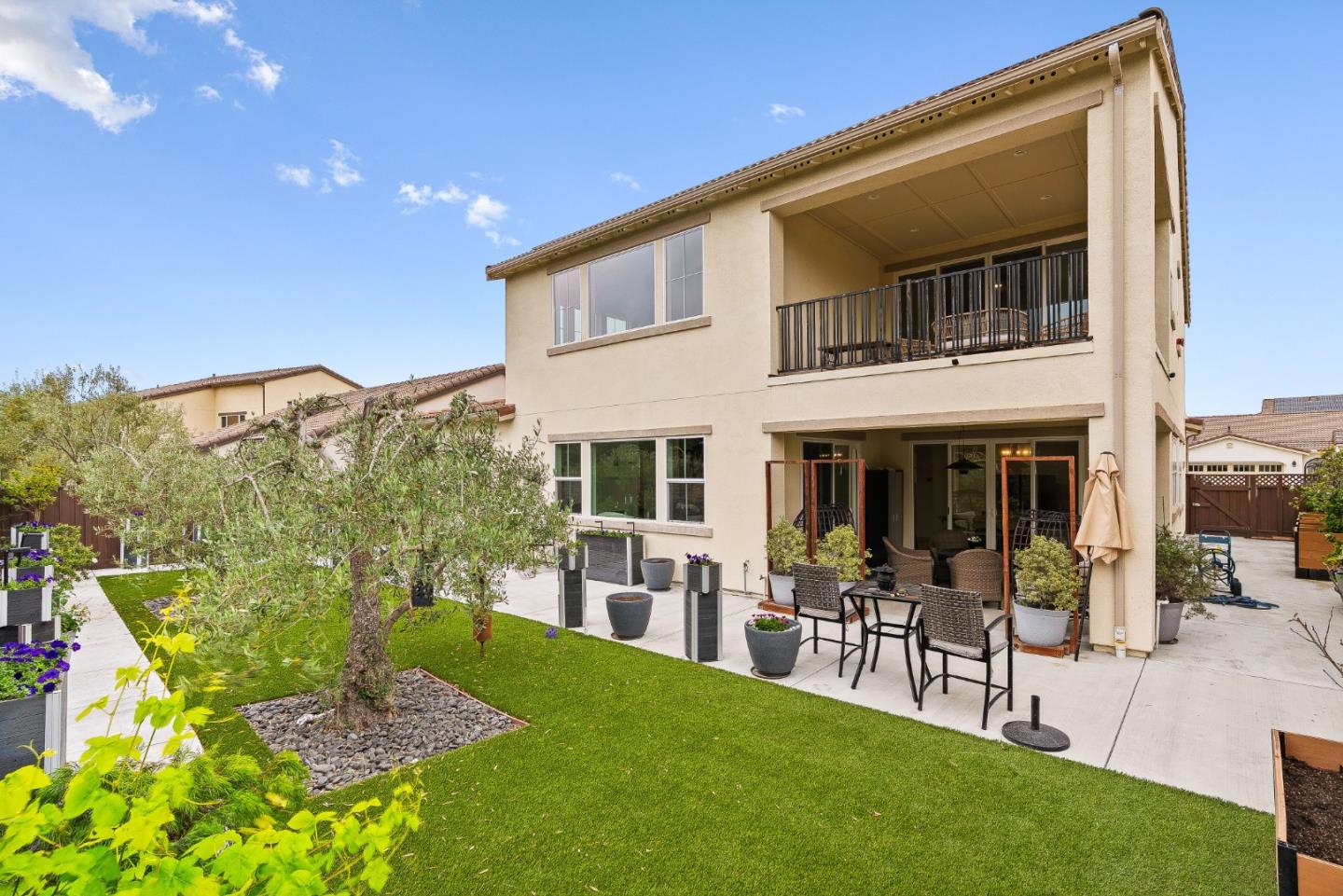 Detail Gallery Image 32 of 43 For 600 Bluffs Dr, Marina,  CA 93933 - 5 Beds | 4/1 Baths