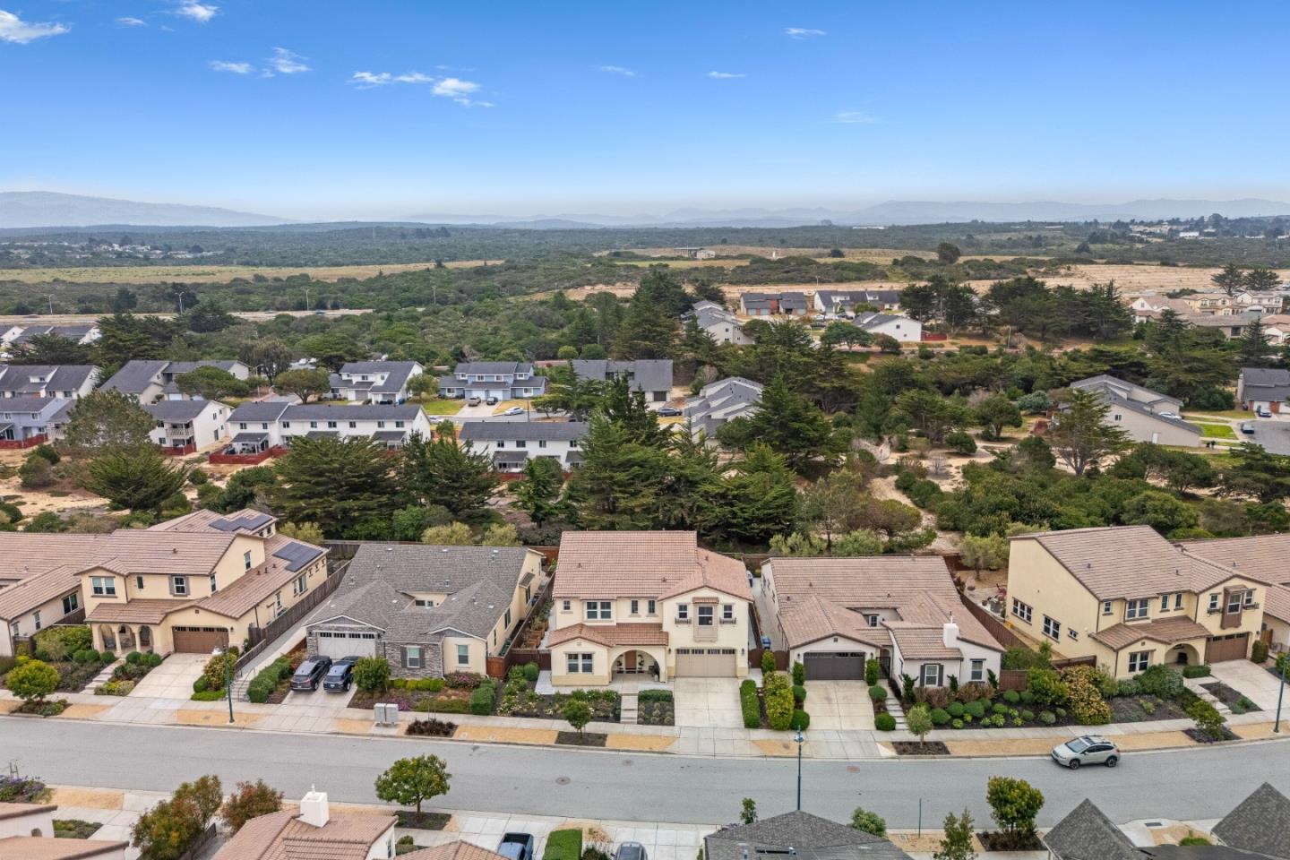 Detail Gallery Image 41 of 43 For 600 Bluffs Dr, Marina,  CA 93933 - 5 Beds | 4/1 Baths