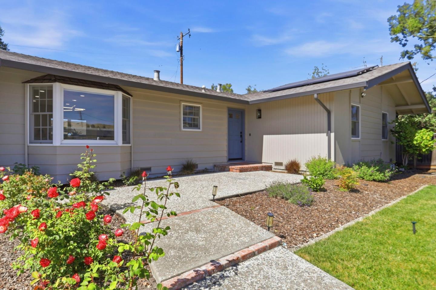 Detail Gallery Image 3 of 44 For 40923 Durillo Dr, Fremont,  CA 94539 - 3 Beds | 2 Baths