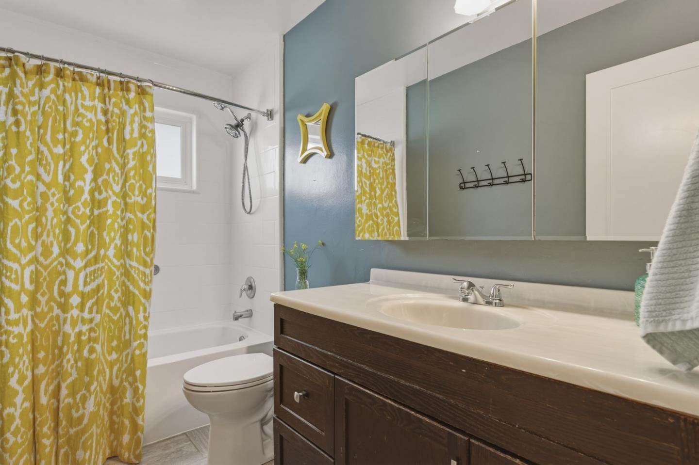 Detail Gallery Image 14 of 19 For 1425 Luxton St, Seaside,  CA 93955 - 3 Beds | 1/1 Baths