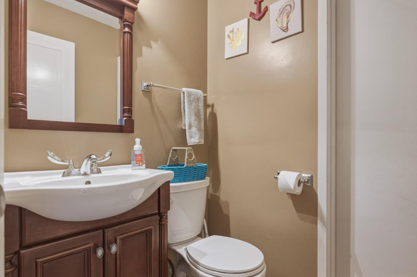 Detail Gallery Image 15 of 19 For 1425 Luxton St, Seaside,  CA 93955 - 3 Beds | 1/1 Baths
