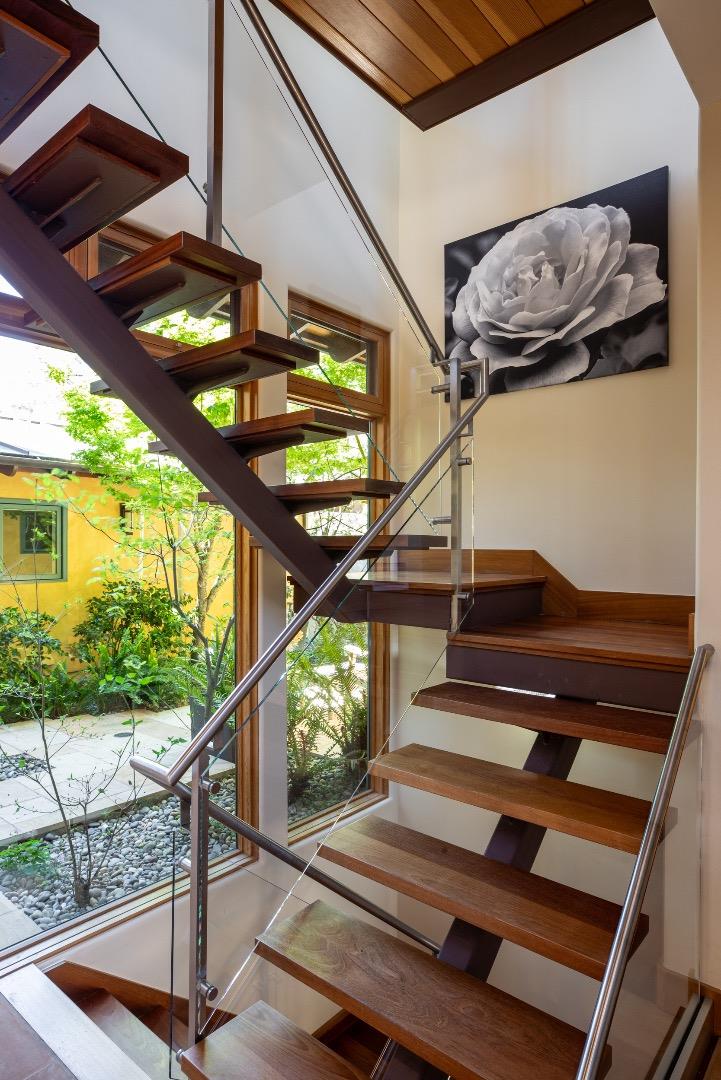 Detail Gallery Image 18 of 45 For 56 Hillbrook Dr, Portola Valley,  CA 94028 - 3 Beds | 2/1 Baths