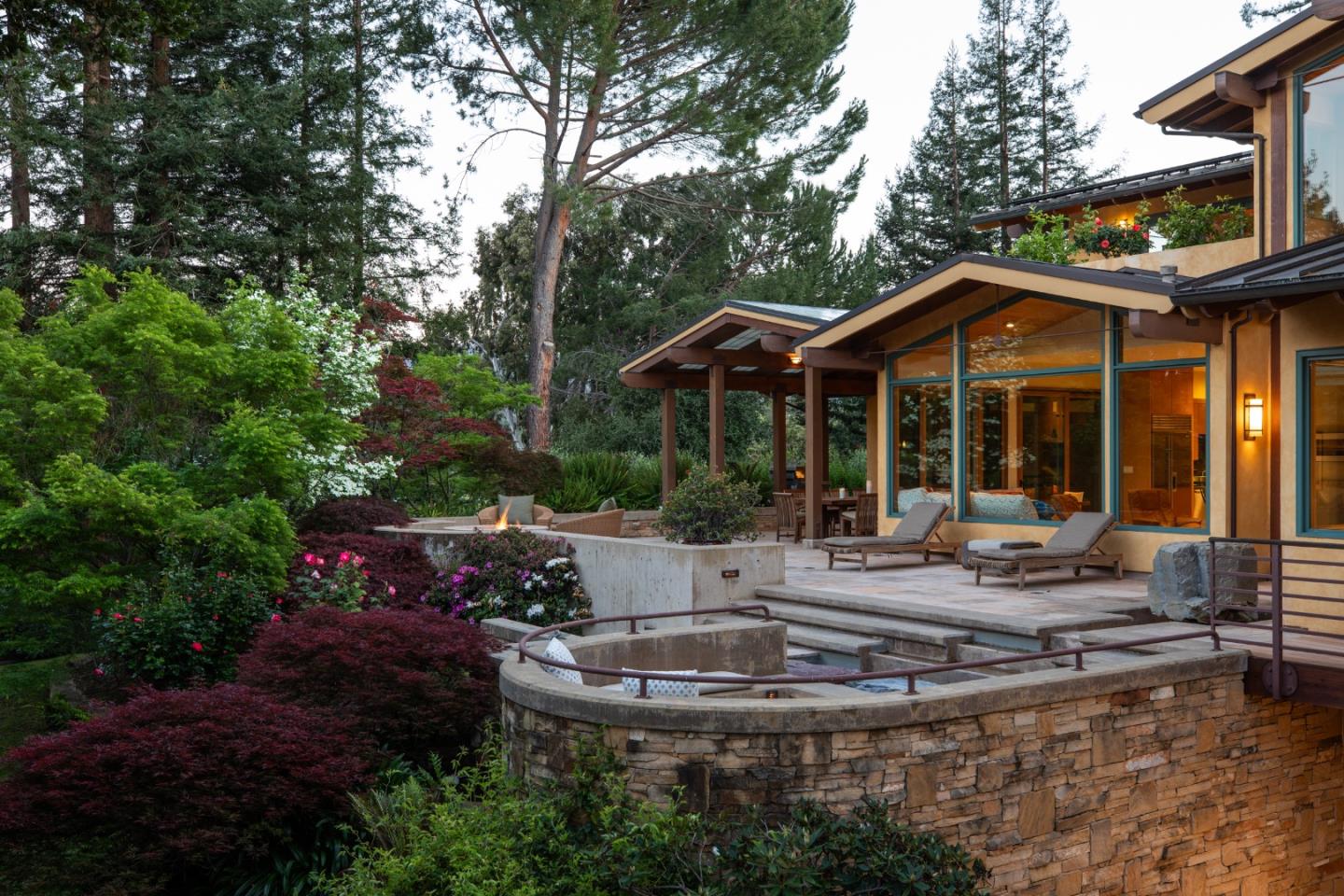 Detail Gallery Image 33 of 45 For 56 Hillbrook Dr, Portola Valley,  CA 94028 - 3 Beds | 2/1 Baths