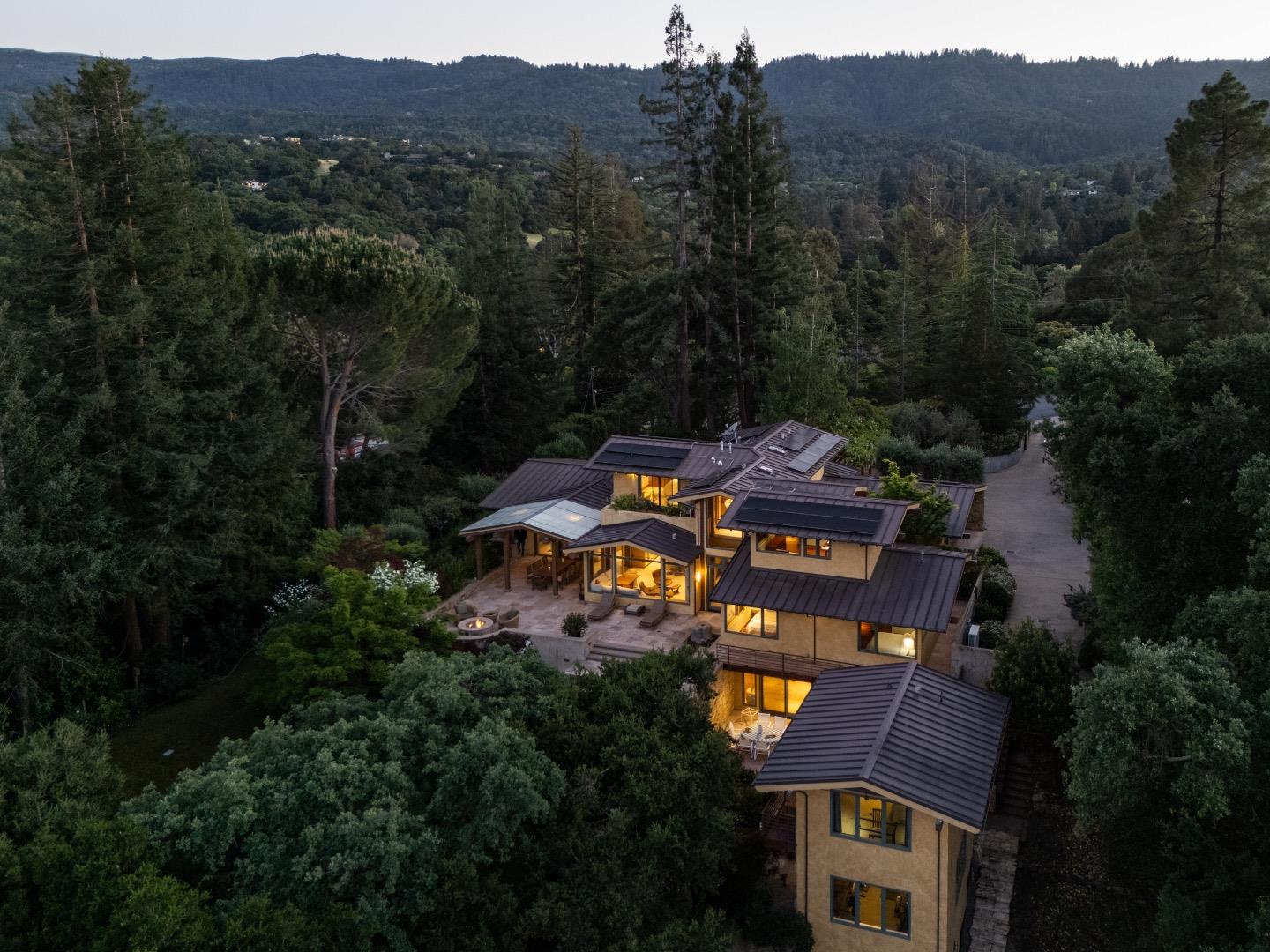 Detail Gallery Image 41 of 45 For 56 Hillbrook Dr, Portola Valley,  CA 94028 - 3 Beds | 2/1 Baths