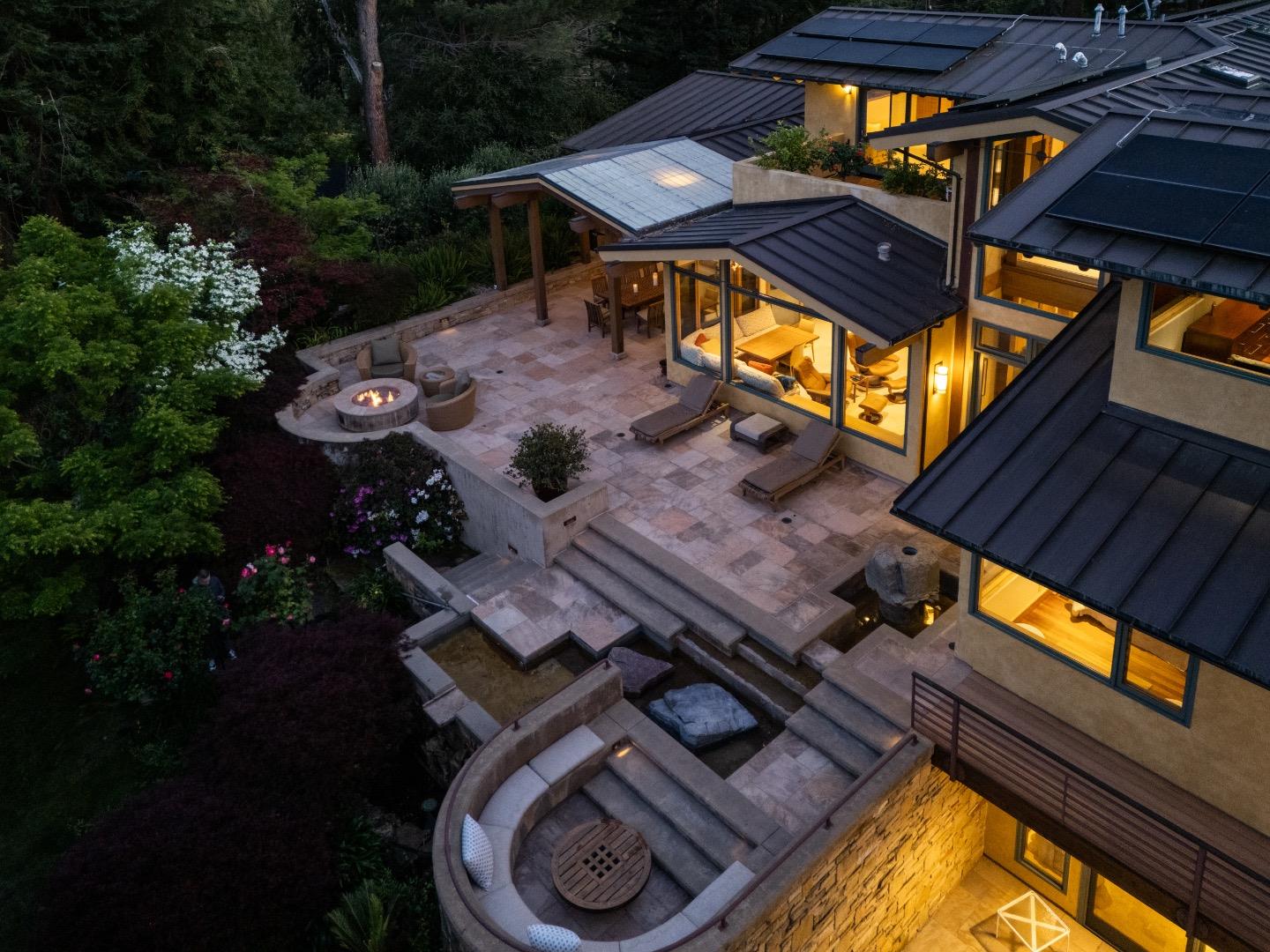 Detail Gallery Image 5 of 45 For 56 Hillbrook Dr, Portola Valley,  CA 94028 - 3 Beds | 2/1 Baths