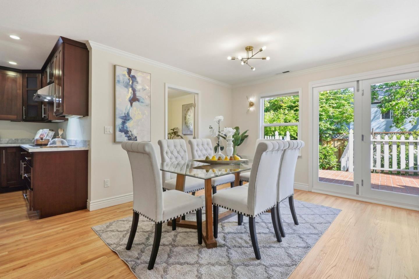 Detail Gallery Image 14 of 37 For 105 Louise Ln, San Mateo,  CA 94403 - 4 Beds | 3 Baths