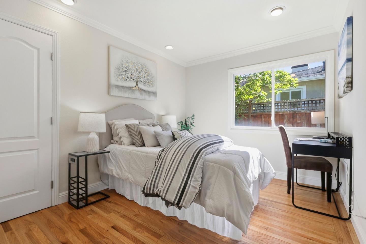 Detail Gallery Image 20 of 37 For 105 Louise Ln, San Mateo,  CA 94403 - 4 Beds | 3 Baths