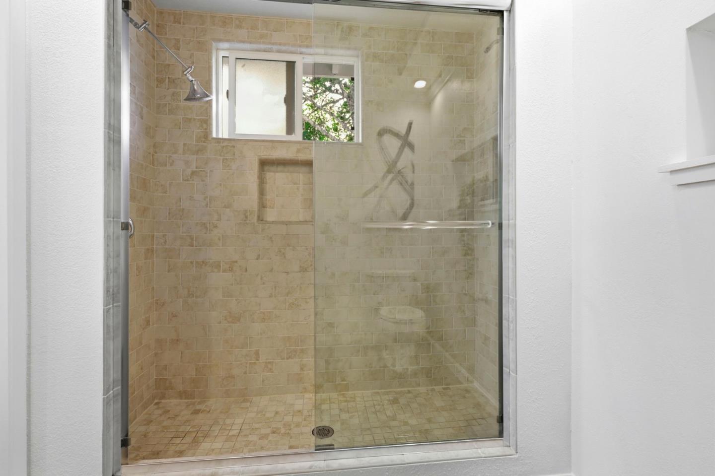 Detail Gallery Image 27 of 37 For 105 Louise Ln, San Mateo,  CA 94403 - 4 Beds | 3 Baths