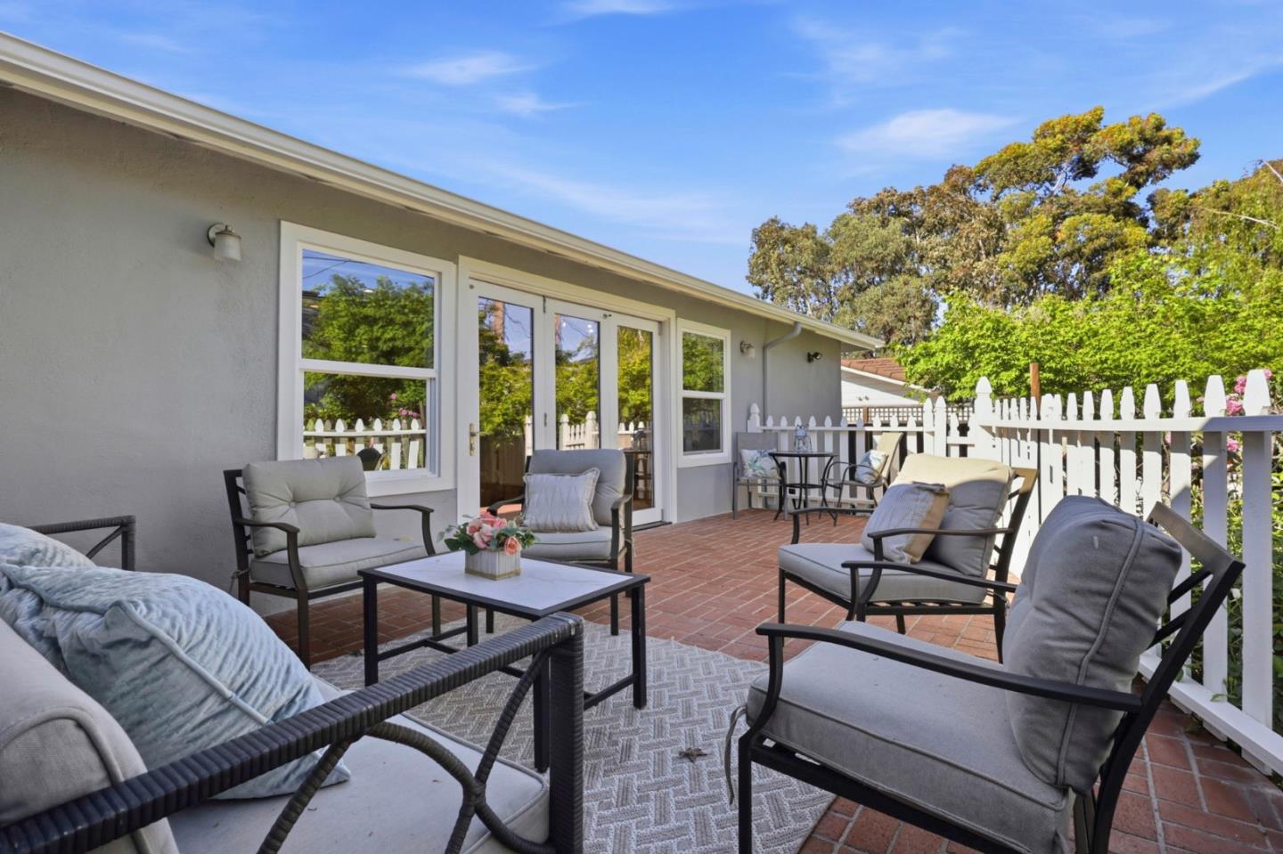 Detail Gallery Image 31 of 37 For 105 Louise Ln, San Mateo,  CA 94403 - 4 Beds | 3 Baths