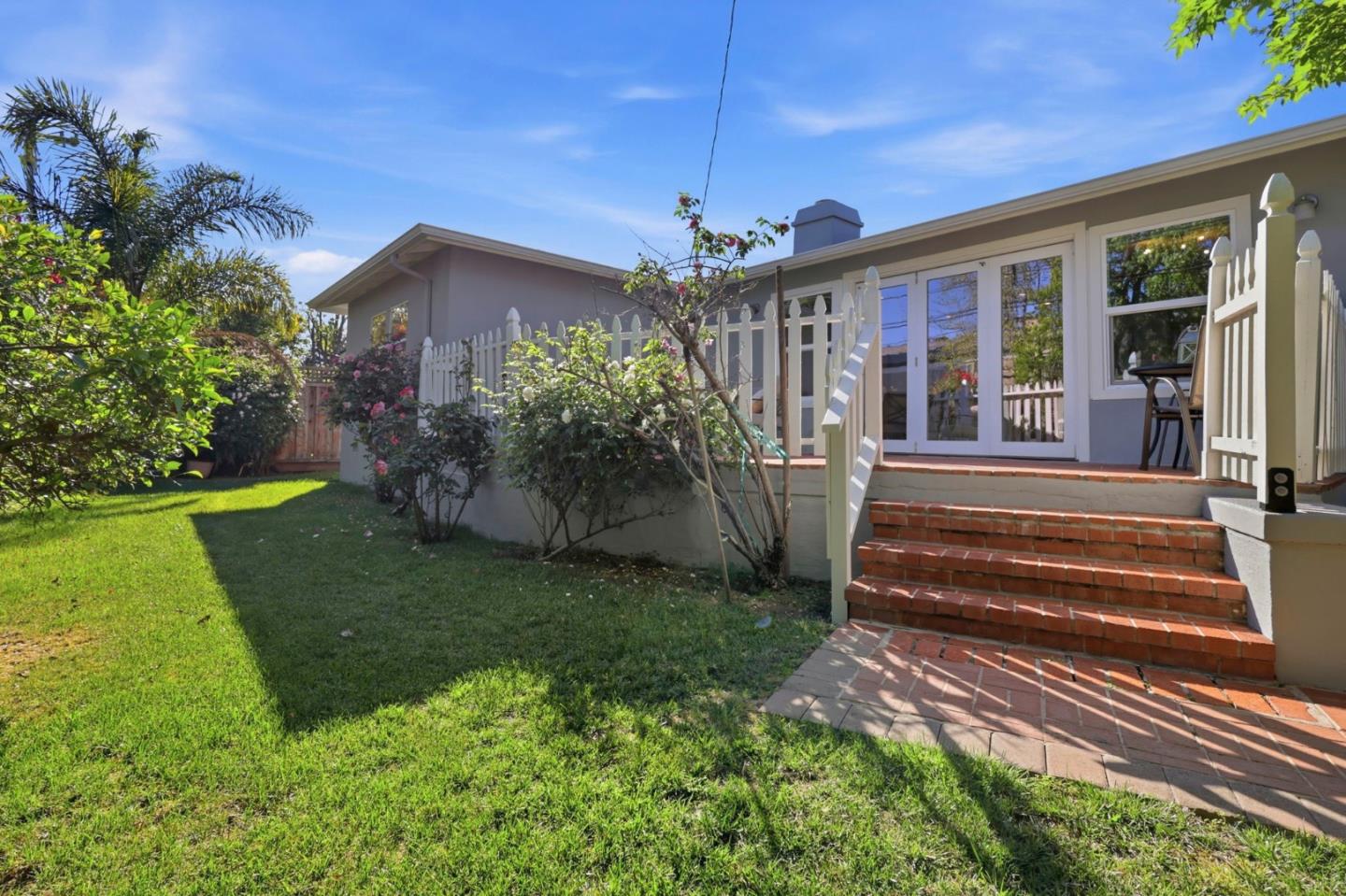 Detail Gallery Image 34 of 37 For 105 Louise Ln, San Mateo,  CA 94403 - 4 Beds | 3 Baths