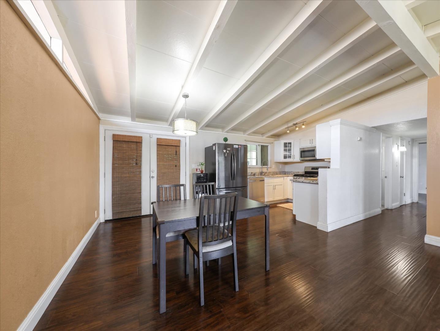 Detail Gallery Image 6 of 25 For 27894 Biscayne Ave, Hayward,  CA 94544 - 3 Beds | 2 Baths