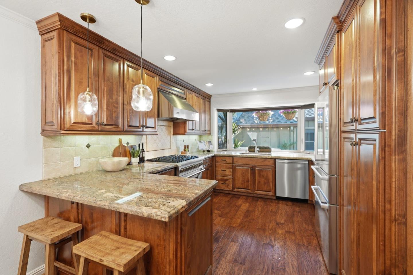 Photo #17: ML82042346 Listing: Photo #17