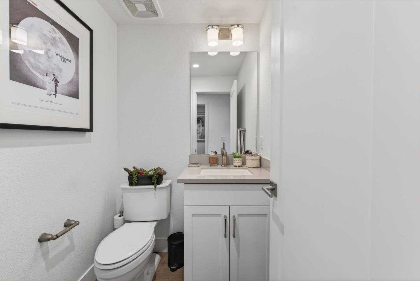 Detail Gallery Image 14 of 29 For 15016 Briggs Ct, Los Gatos,  CA 95032 - 2 Beds | 1/1 Baths
