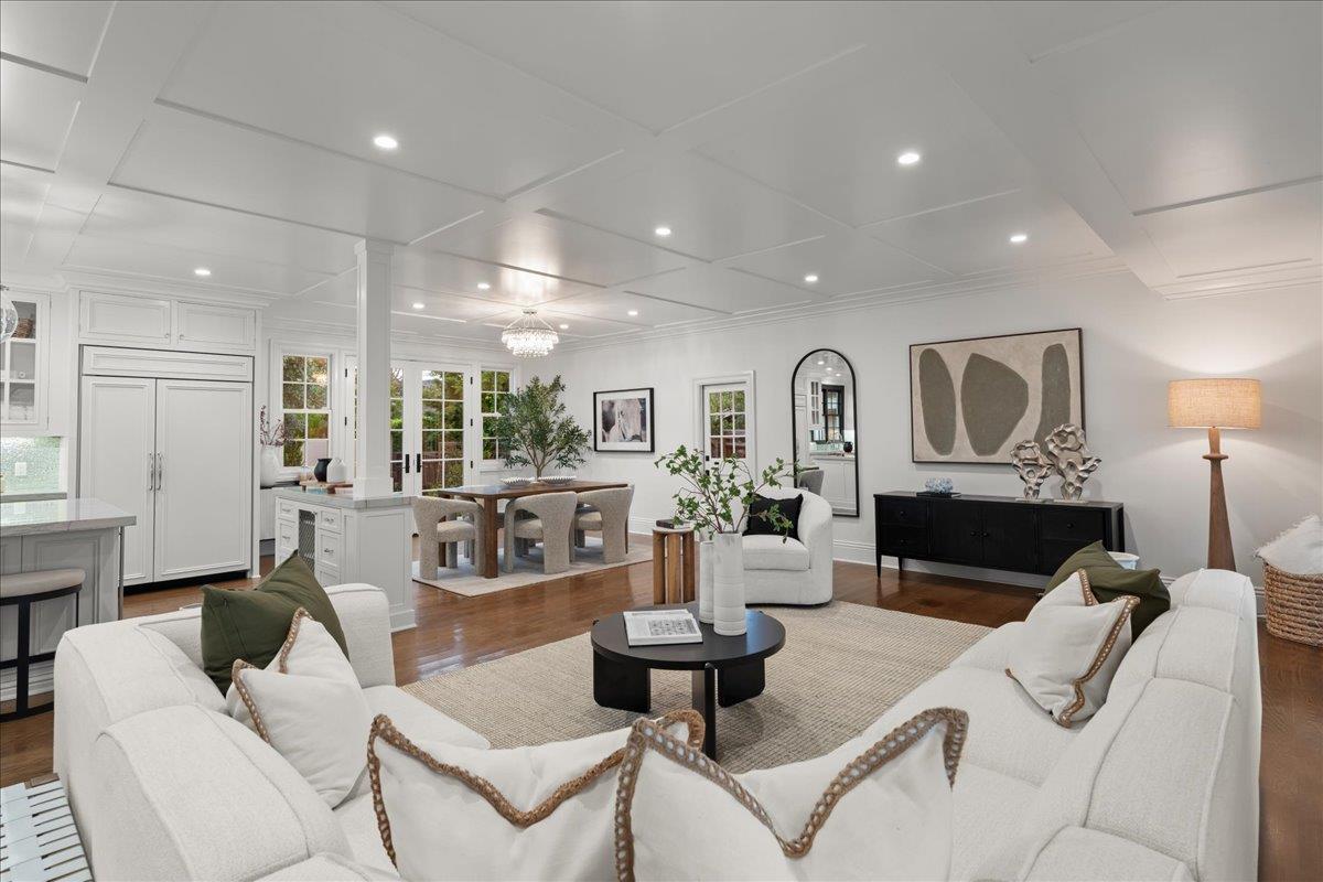 Detail Gallery Image 17 of 47 For 285 Marchmont Dr, Los Gatos,  CA 95032 - 4 Beds | 2/1 Baths