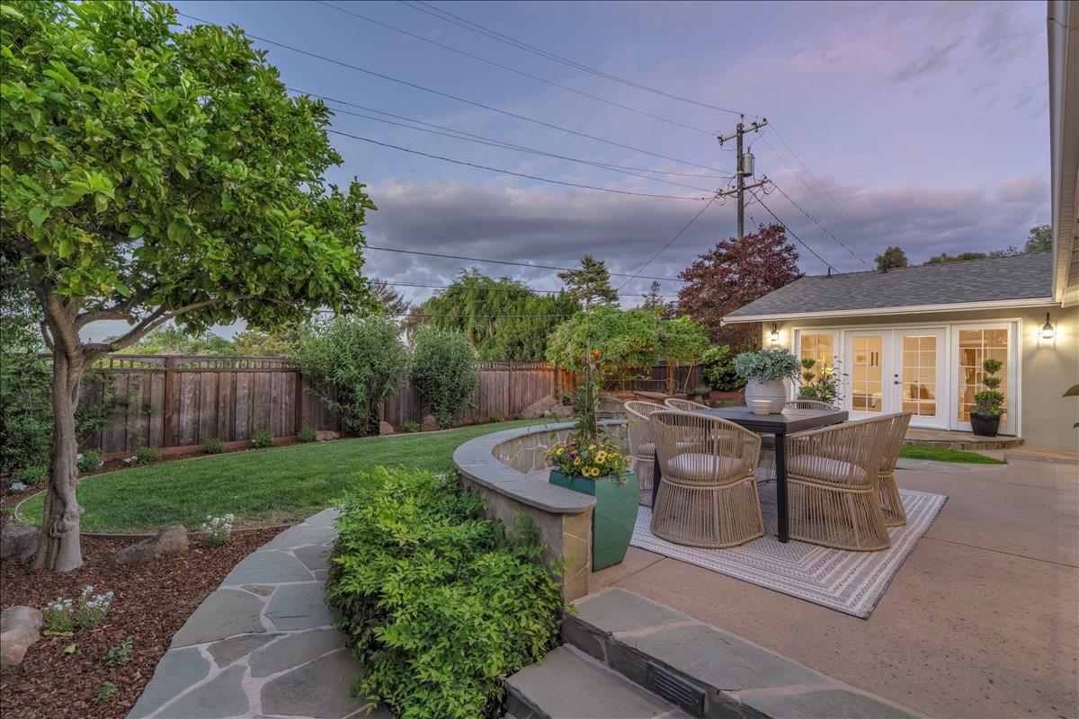 Detail Gallery Image 39 of 47 For 285 Marchmont Dr, Los Gatos,  CA 95032 - 4 Beds | 2/1 Baths