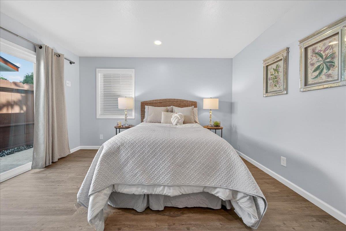 Detail Gallery Image 21 of 37 For 3248 Fitzgerald Cir, Marina,  CA 93933 - 5 Beds | 3 Baths