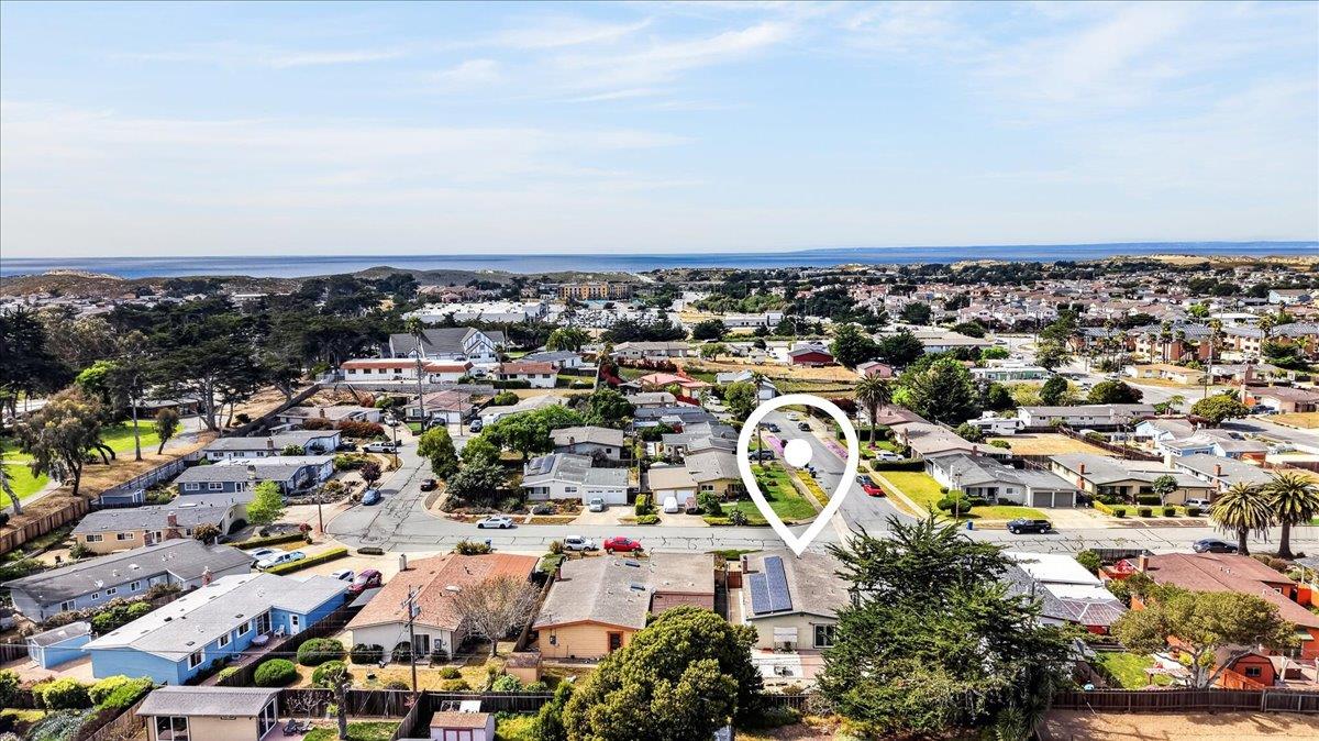 Detail Gallery Image 32 of 37 For 3248 Fitzgerald Cir, Marina,  CA 93933 - 5 Beds | 3 Baths