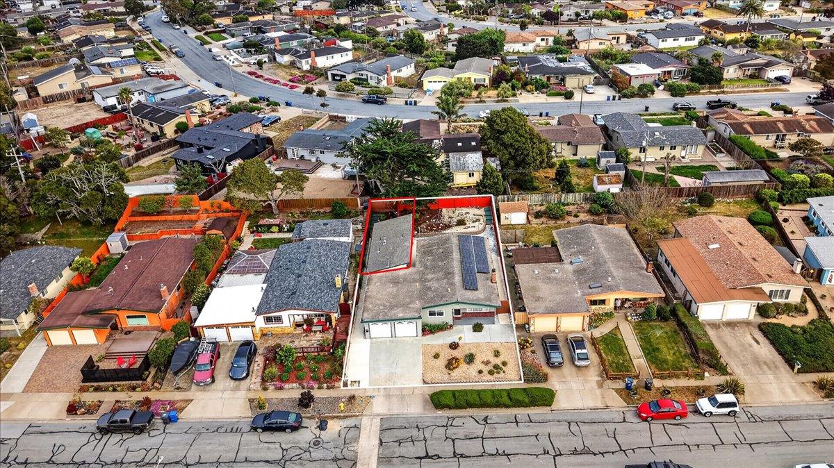 Detail Gallery Image 33 of 37 For 3248 Fitzgerald Cir, Marina,  CA 93933 - 5 Beds | 3 Baths