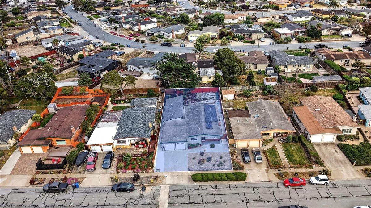 Detail Gallery Image 34 of 37 For 3248 Fitzgerald Cir, Marina,  CA 93933 - 5 Beds | 3 Baths