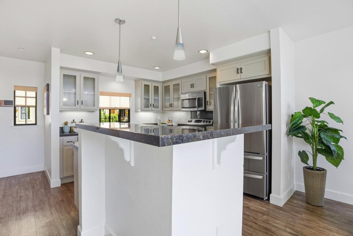 Photo #11: ML82042356 Listing: Photo #11