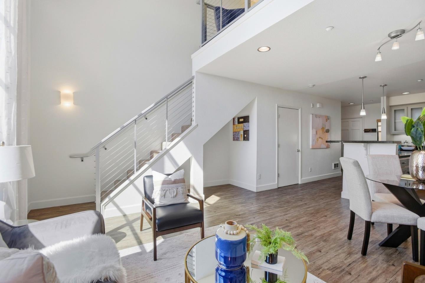 Photo #17: ML82042356 Listing: Photo #17