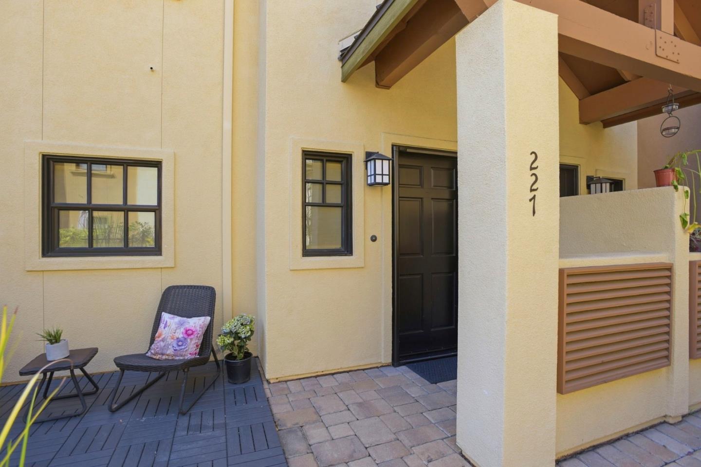 Photo #4: ML82042356 Listing: Photo #4