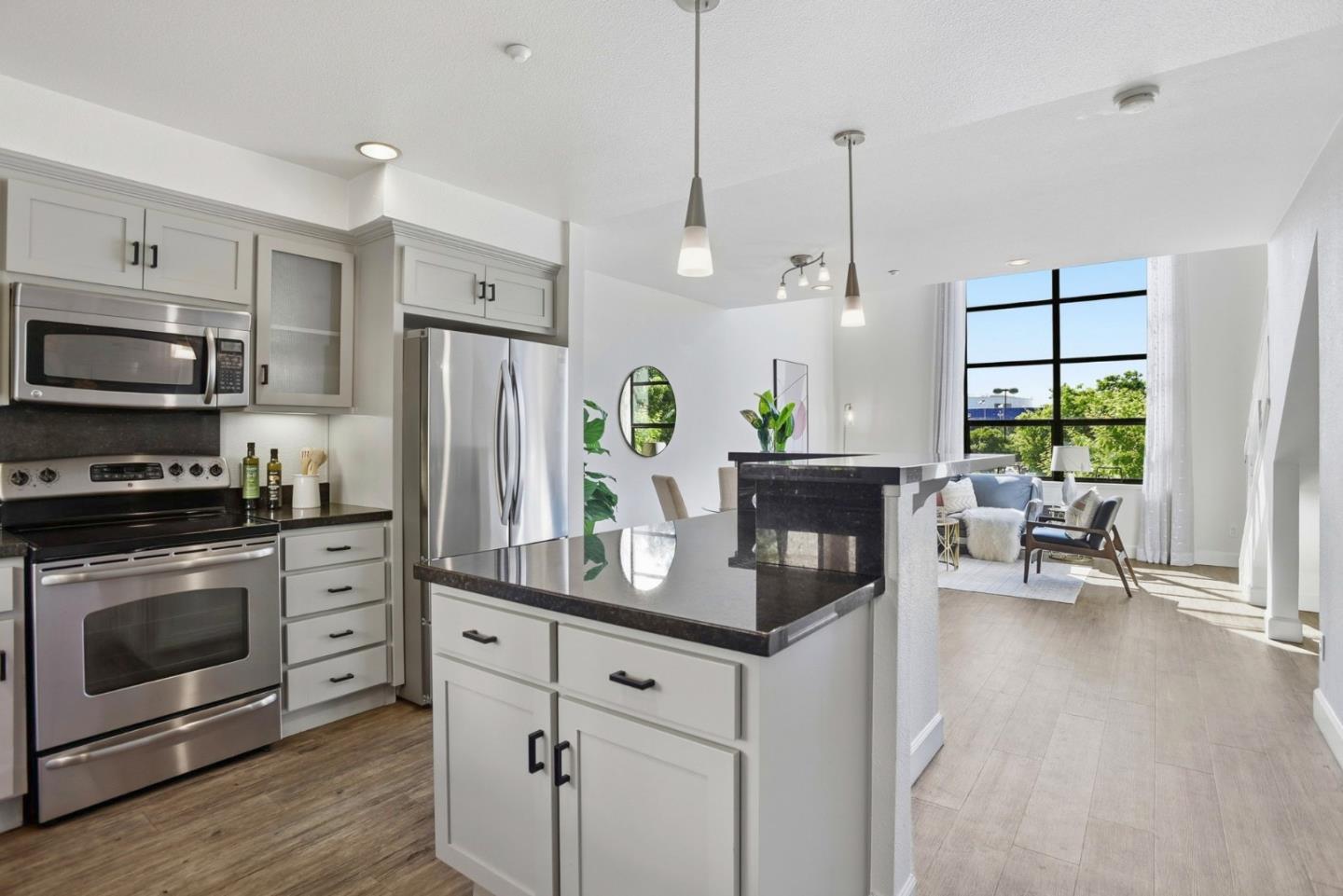 Photo #5: ML82042356 Listing: Photo #5