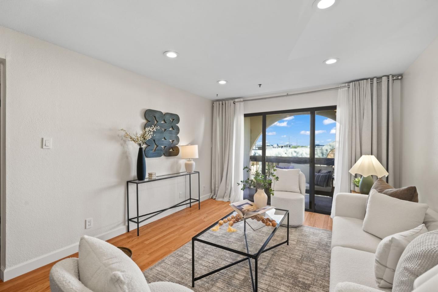 Photo #11: ML82042357 Listing: Photo #11