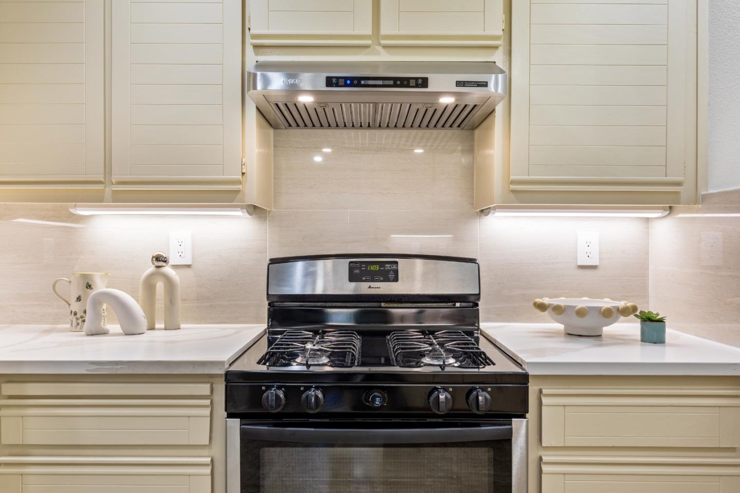 Photo #13: ML82042358 Listing: Photo #13