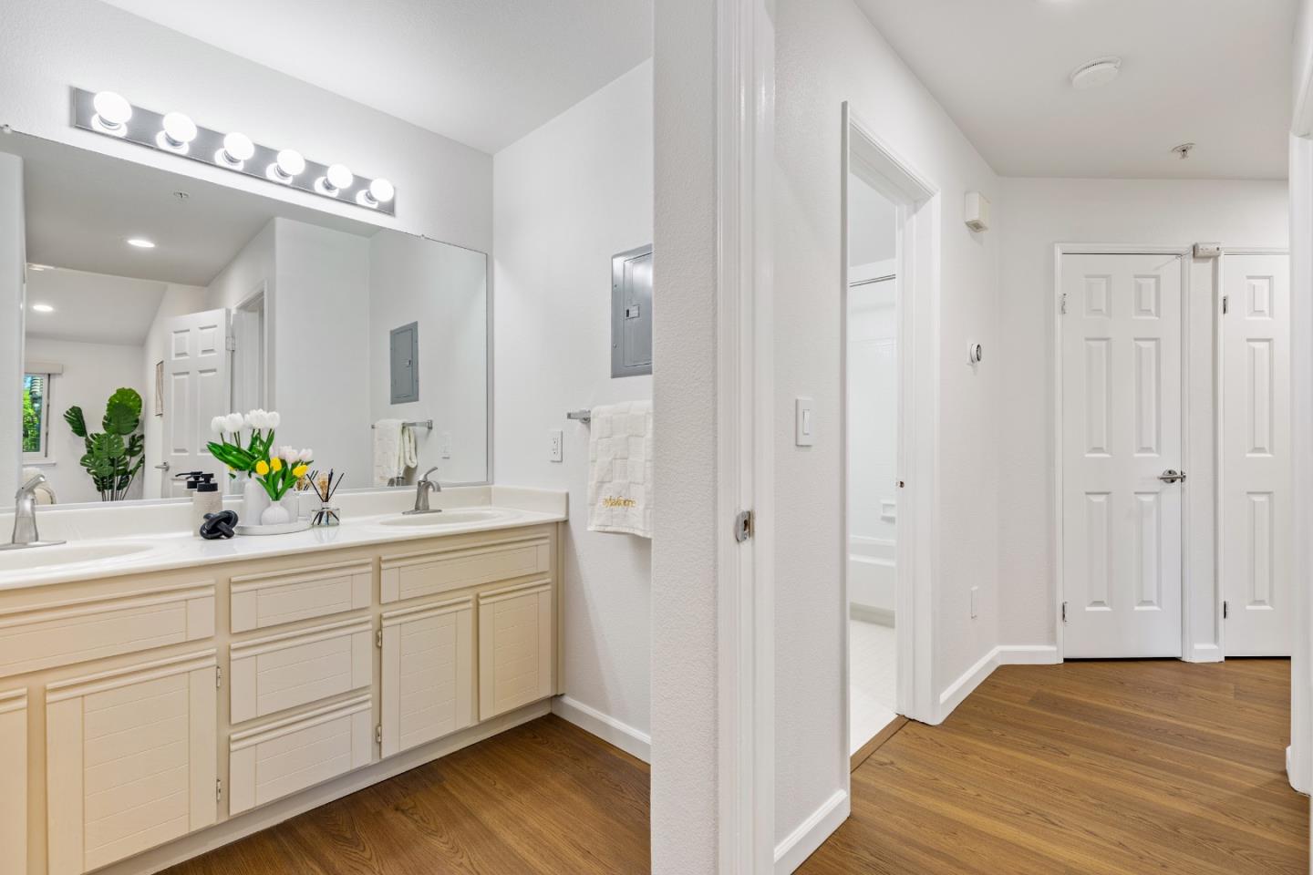 Photo #23: ML82042358 Listing: Photo #23