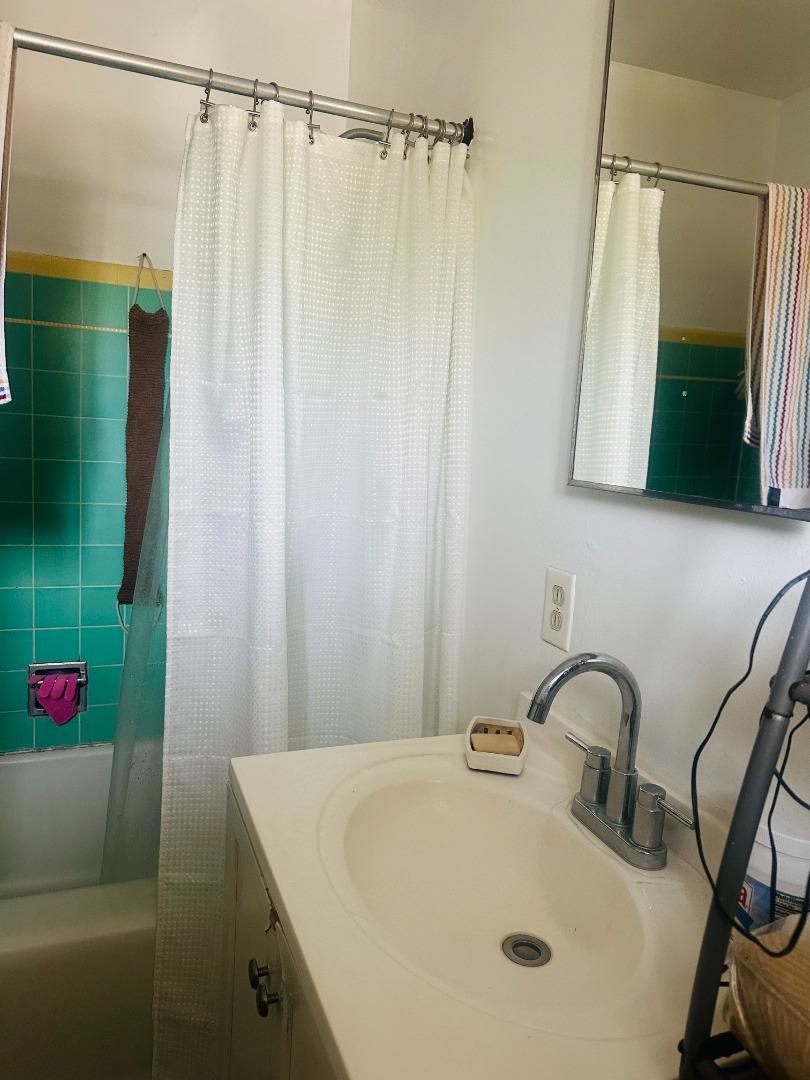 Detail Gallery Image 10 of 19 For 1081 Newhall St, San Jose,  CA 95126 - – Beds | – Baths