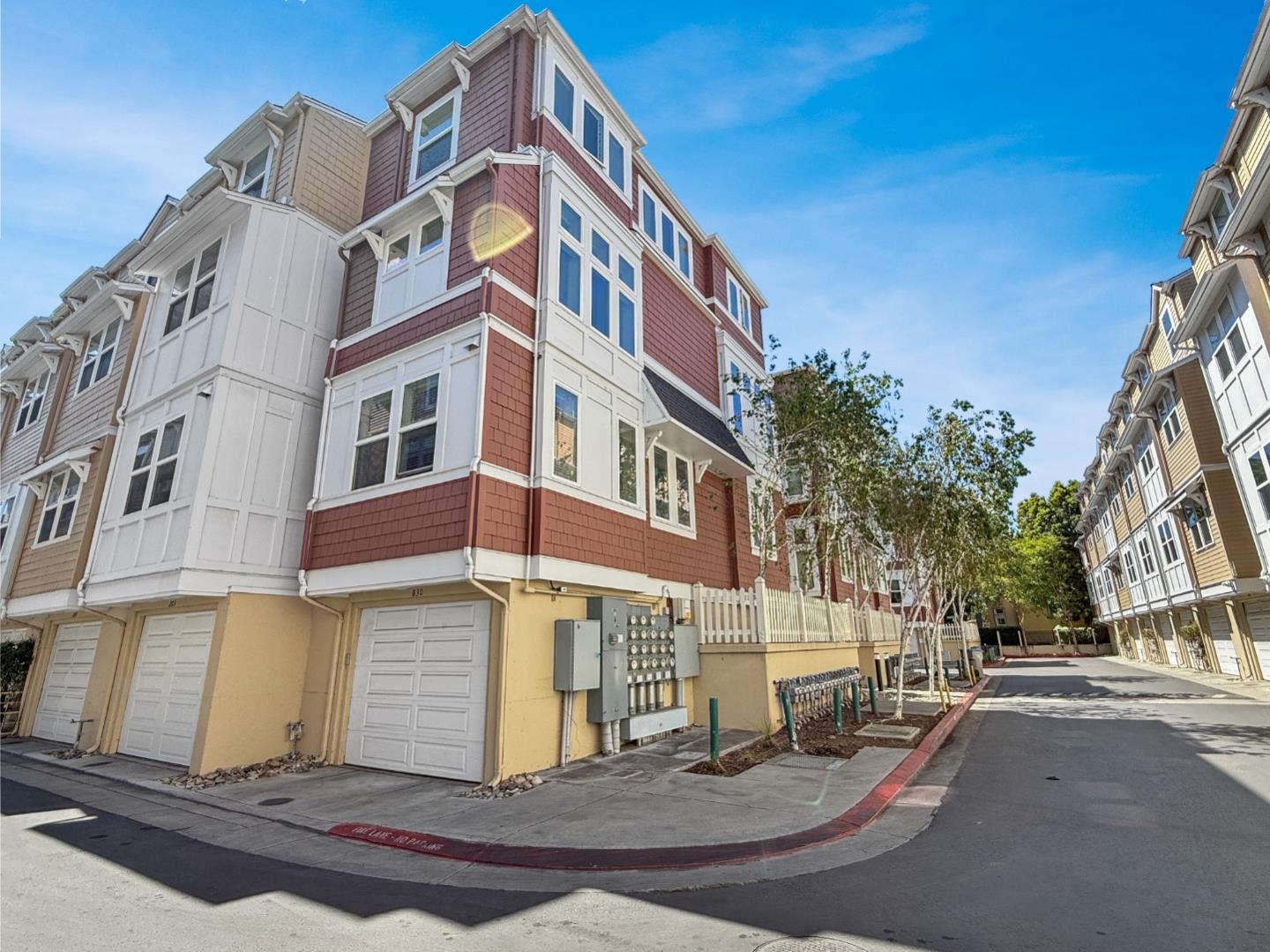 Detail Gallery Image 26 of 39 For 830 Frederick Cmn, San Jose,  CA 95126 - 3 Beds | 2/1 Baths