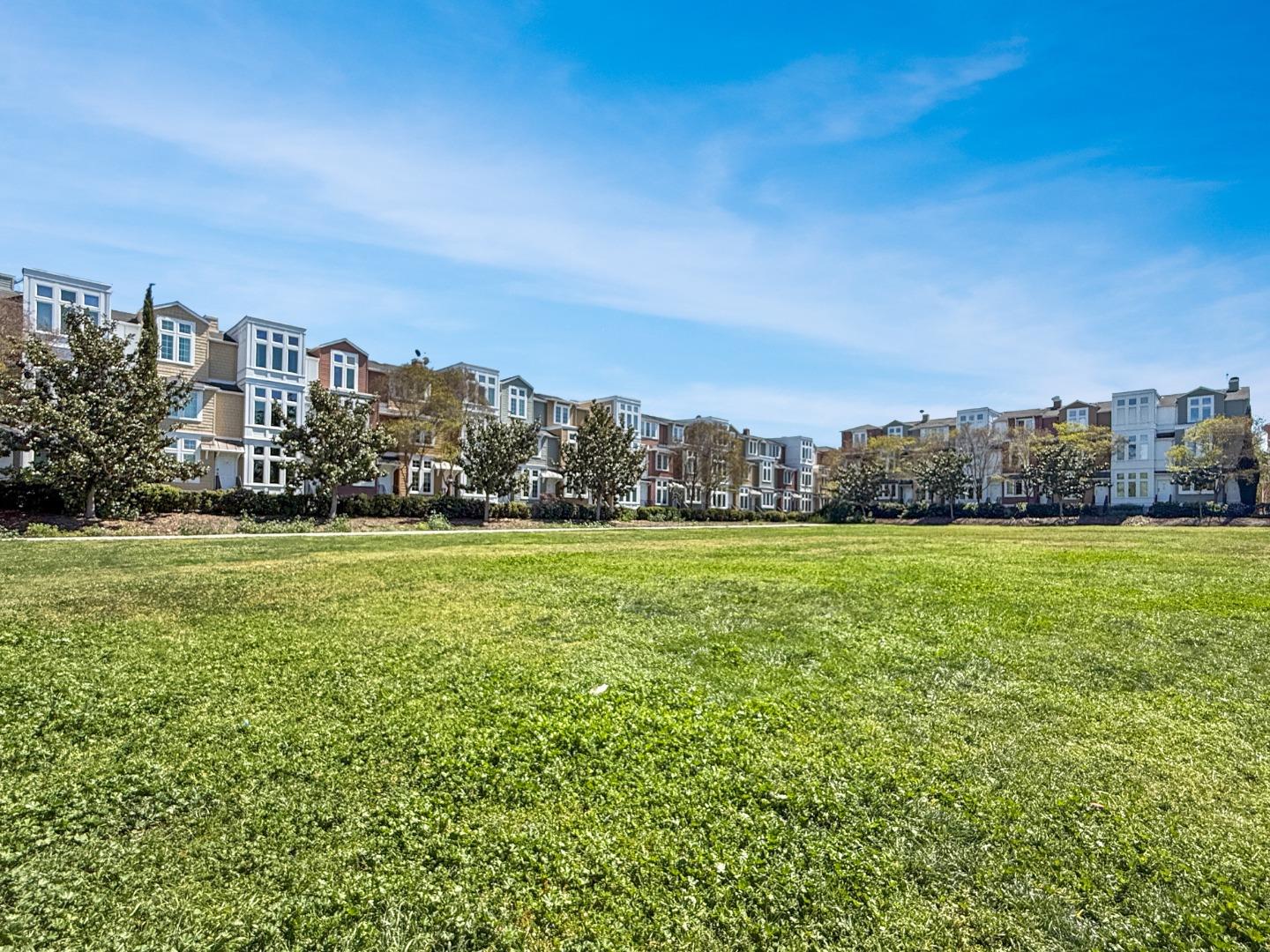 Detail Gallery Image 29 of 39 For 830 Frederick Cmn, San Jose,  CA 95126 - 3 Beds | 2/1 Baths