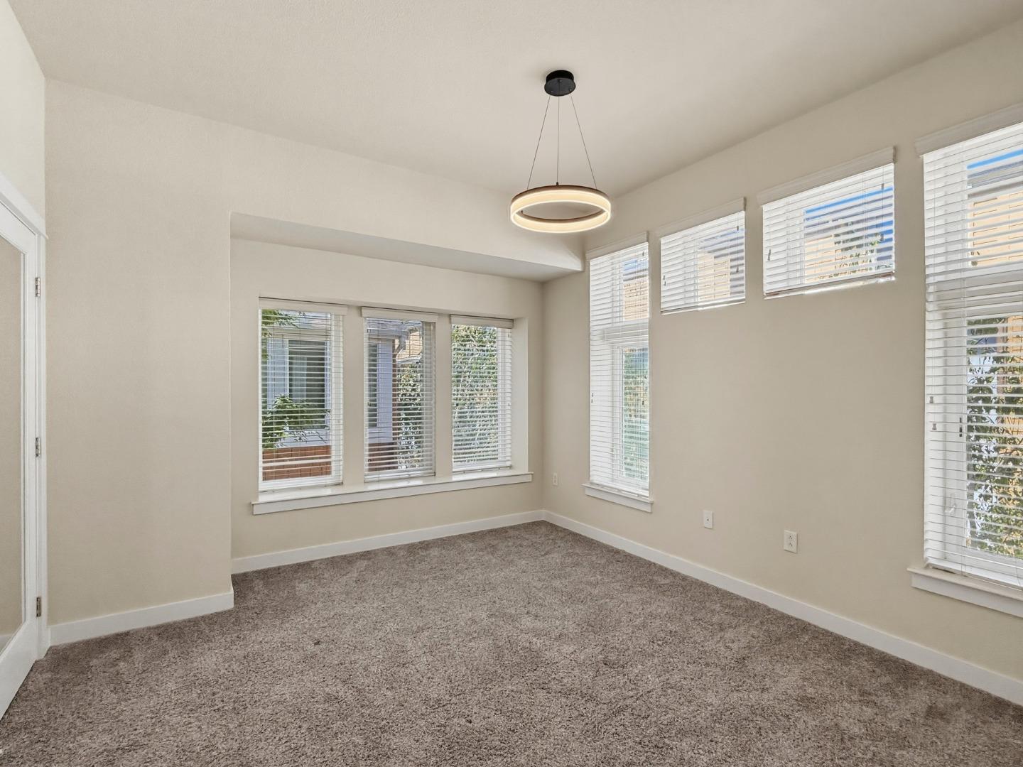 Detail Gallery Image 37 of 39 For 830 Frederick Cmn, San Jose,  CA 95126 - 3 Beds | 2/1 Baths