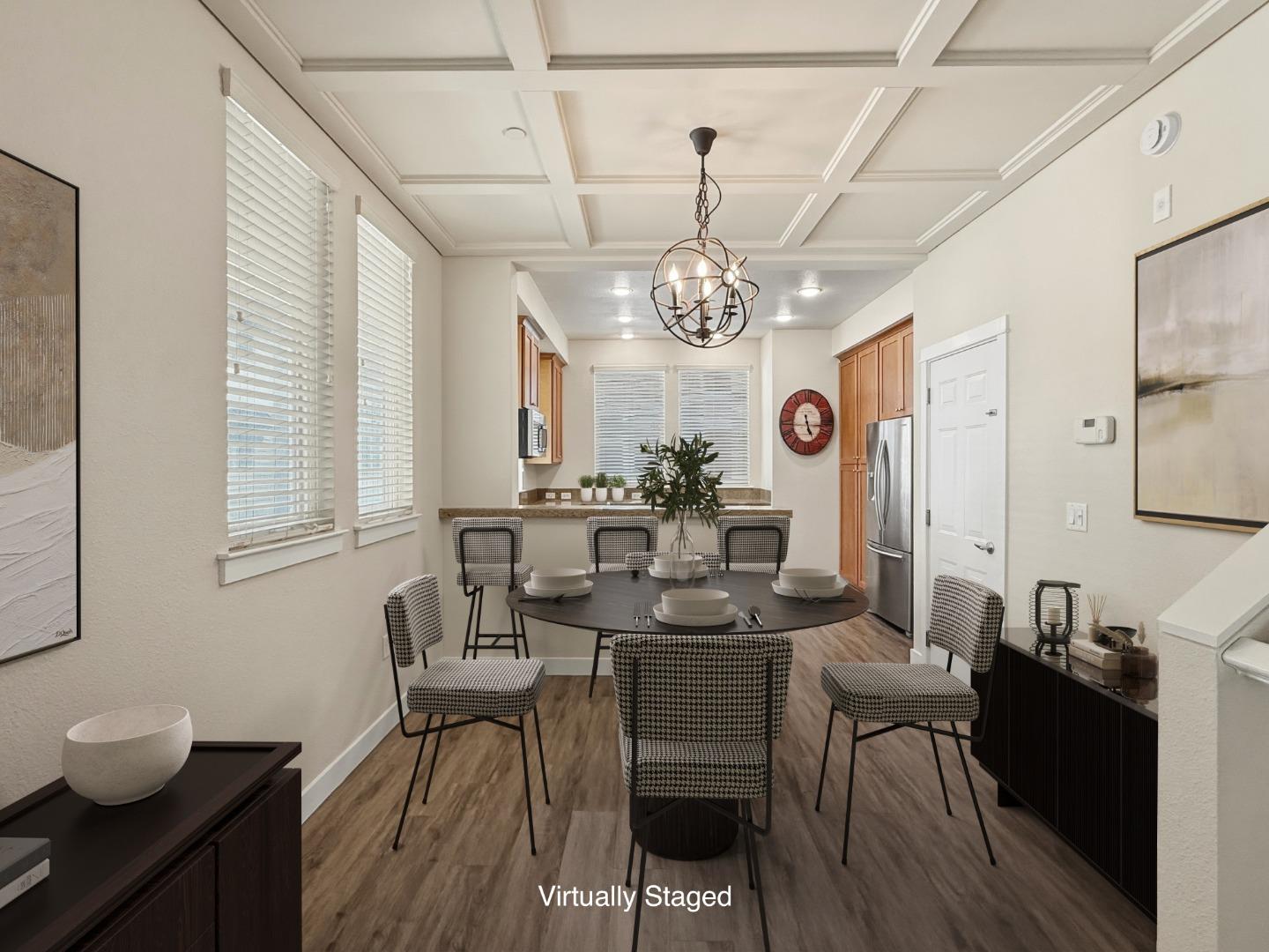 Detail Gallery Image 5 of 39 For 830 Frederick Cmn, San Jose,  CA 95126 - 3 Beds | 2/1 Baths