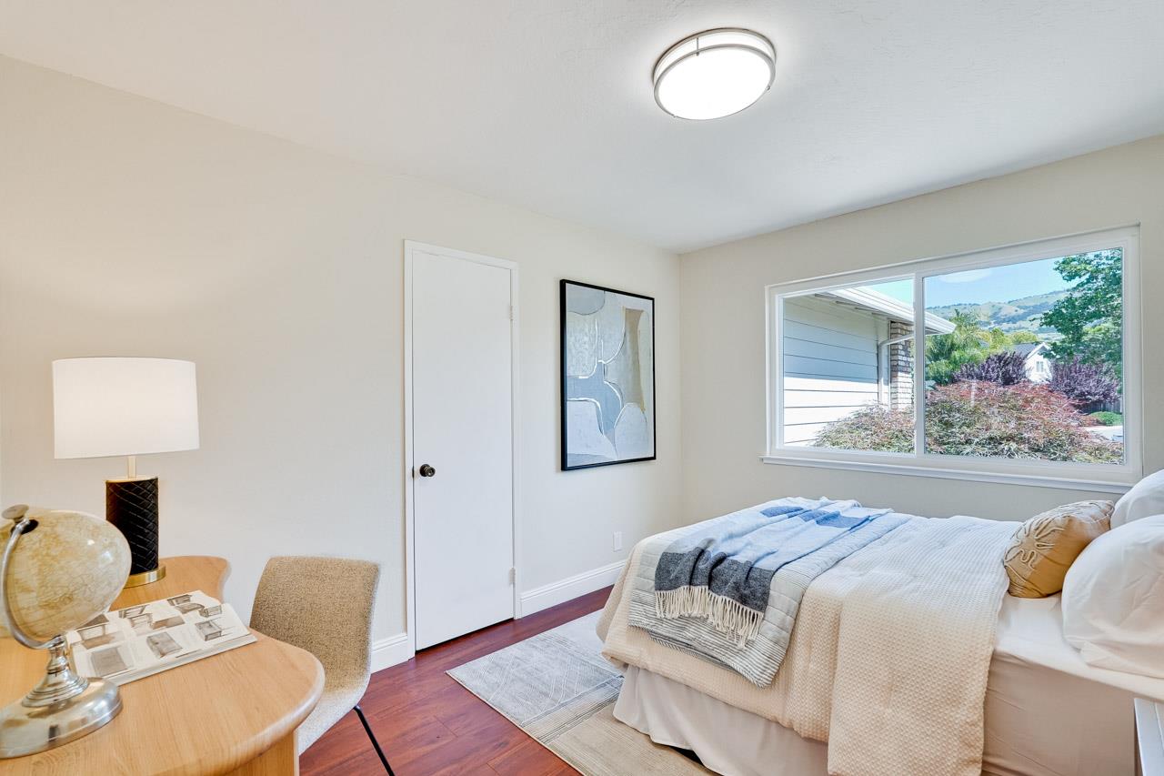 Detail Gallery Image 33 of 66 For 4203 Littleworth Way, San Jose,  CA 95135 - 5 Beds | 2/1 Baths