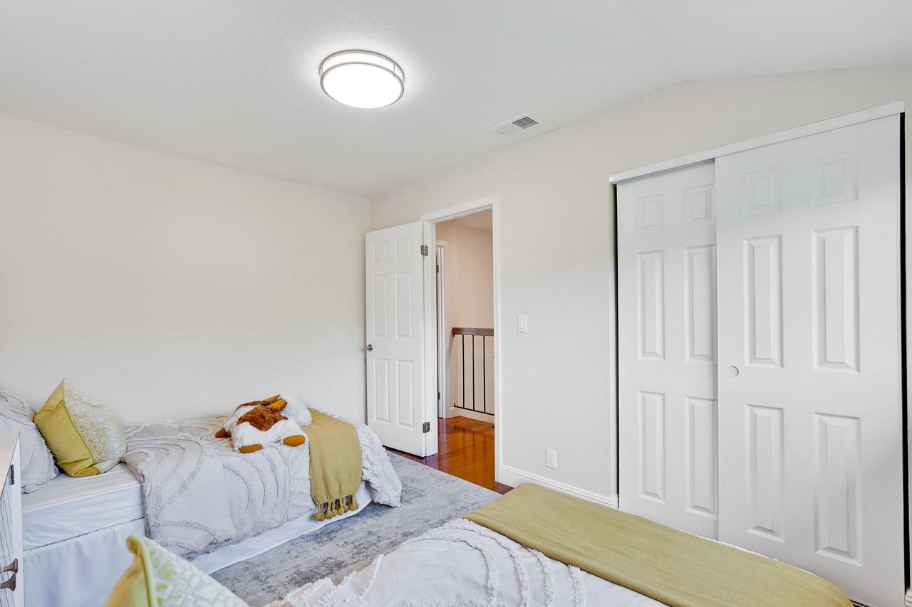 Detail Gallery Image 38 of 66 For 4203 Littleworth Way, San Jose,  CA 95135 - 5 Beds | 2/1 Baths