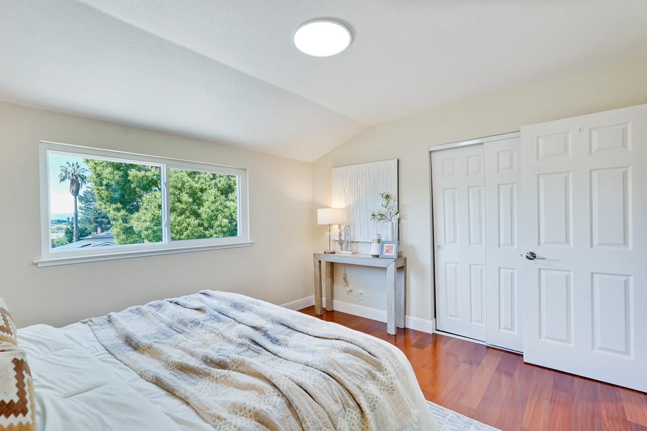 Detail Gallery Image 39 of 66 For 4203 Littleworth Way, San Jose,  CA 95135 - 5 Beds | 2/1 Baths