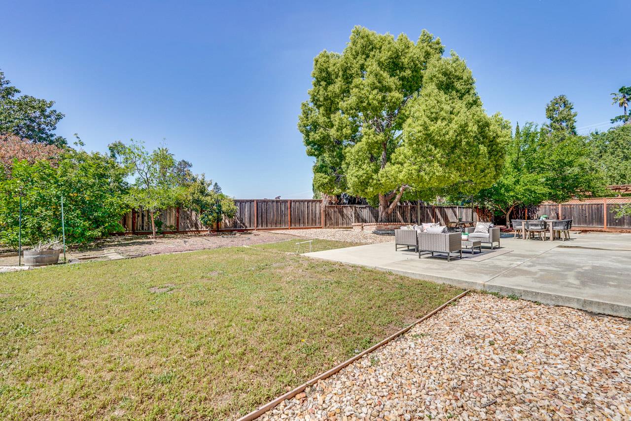 Detail Gallery Image 62 of 66 For 4203 Littleworth Way, San Jose,  CA 95135 - 5 Beds | 2/1 Baths