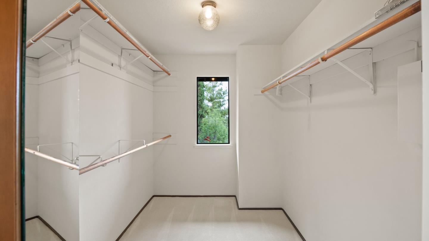 Detail Gallery Image 26 of 61 For 16353 Aztec Ridge Dr, Los Gatos,  CA 95030 - 5 Beds | 5/1 Baths