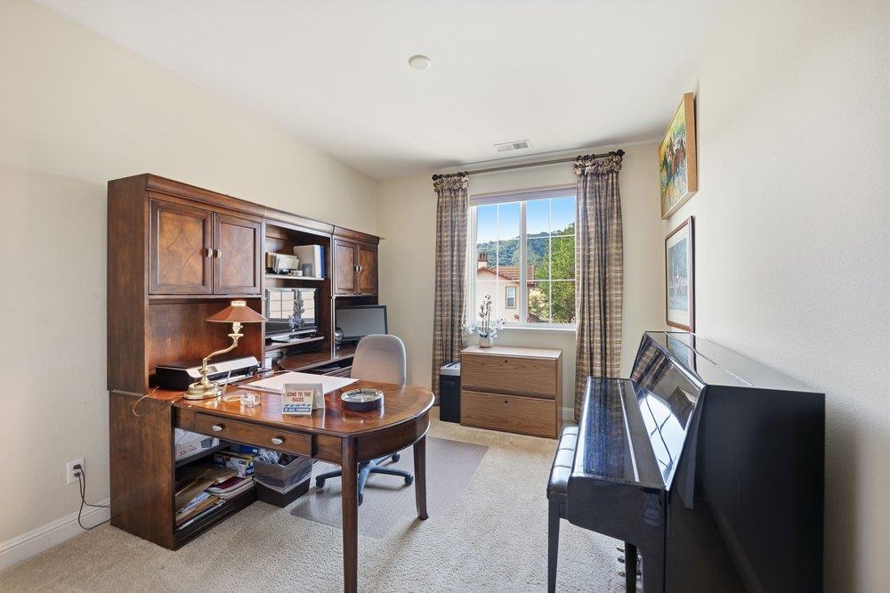 Detail Gallery Image 22 of 35 For 5830 Masoni Pl, Gilroy,  CA 95020 - 4 Beds | 2/1 Baths