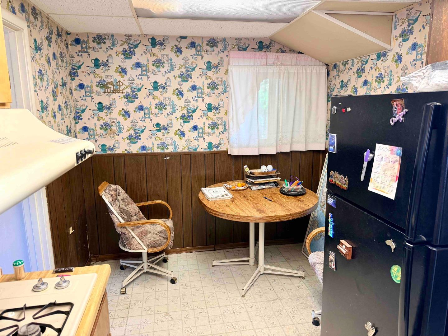 Detail Gallery Image 8 of 16 For 3864 Jamestown Rd, Fremont,  CA 94538 - 3 Beds | 2 Baths