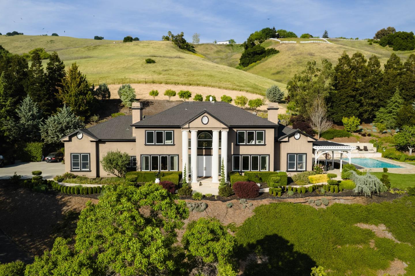 Front Image Thumbnail for ML82042368