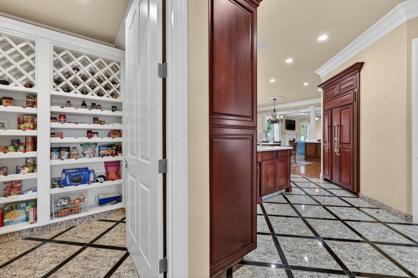 Detail Gallery Image 21 of 90 For 9540 via Del Oro, Gilroy,  CA 95020 - 4 Beds | 4/1 Baths